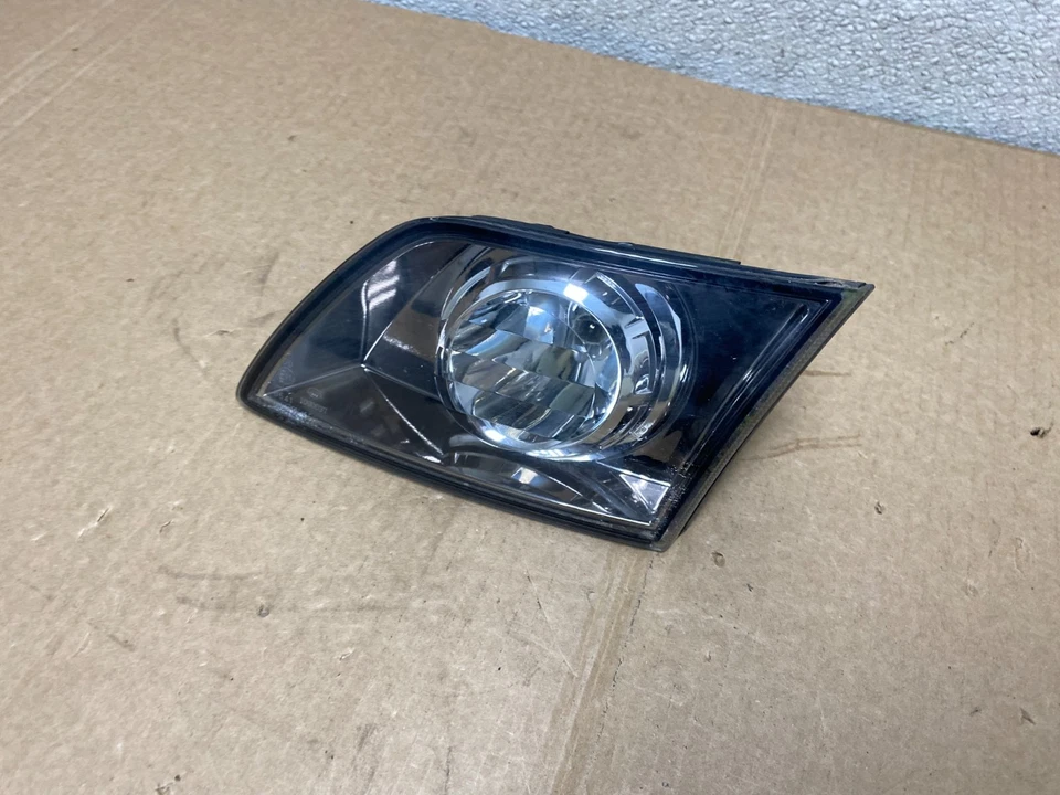 2006-2008 Infiniti FX35 FX45 Right Passenger Black Inner Tail Light OEM V1026 DW - Image 2 of 4