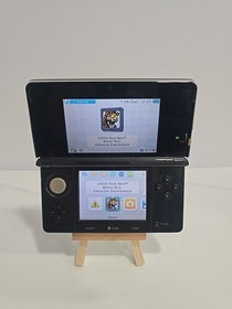 Legend of Zelda 25th Anniversary Nintendo 3DS CTR-001 Handheld Console + 3 Games