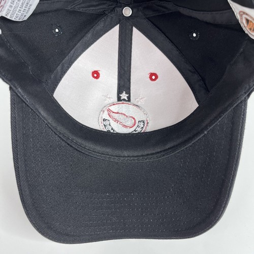 Detroit Red Wings Hat Cap Strap Back Red NHL Hockey American Needle - Picture 8 of 16