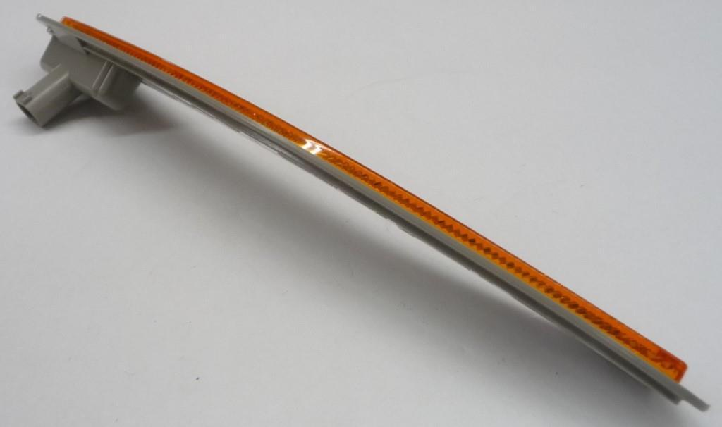 20-23 Rolls-Royce Ghost RR21 RR22 Front Bumper Left Marker Light 63138707897 OE
