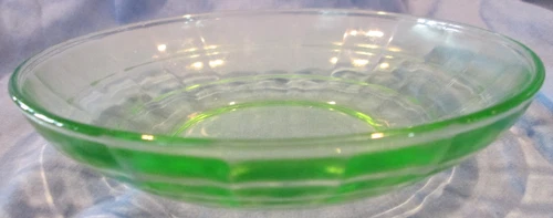 5 1/2" Diameter Berry/Cereal Anchor Hocking Block Optic Depression Glass Bowl