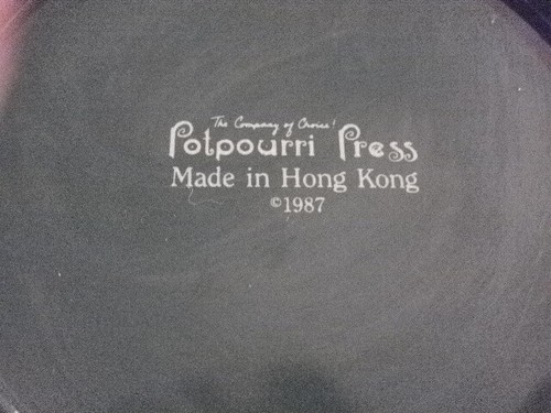 CHRISTMAS POTPOURRI PRESS TIN W 20 REUSABLE COASTERS HONG KONG 1987 TEDDY HOLLY - Picture 11 of 12
