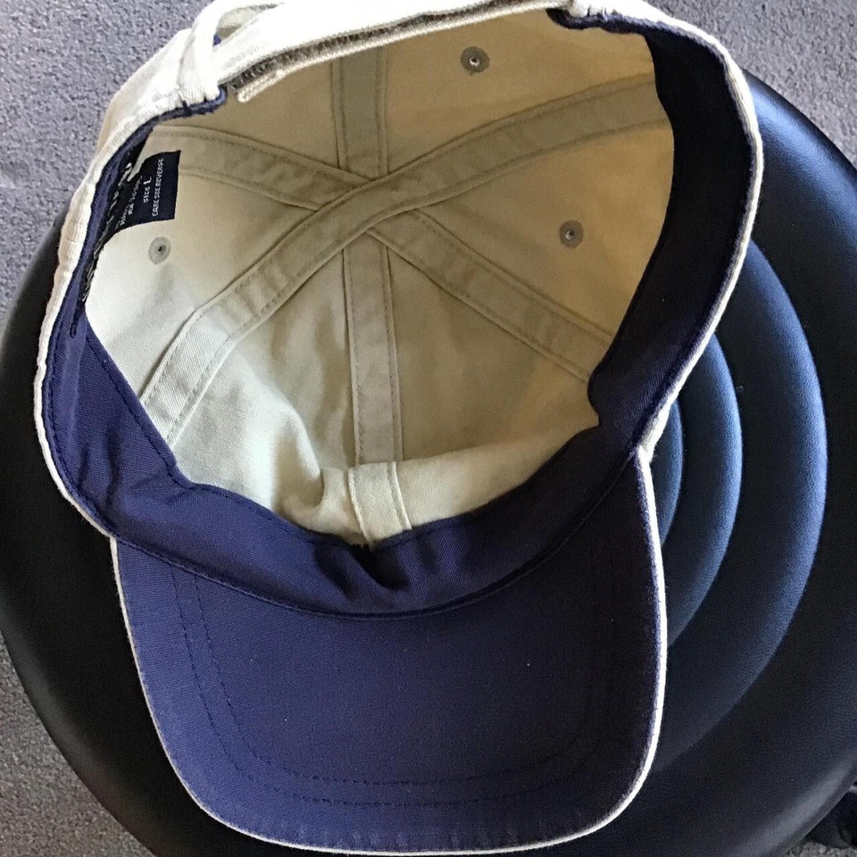 Country Road Vintage Late 90s StoneColoured Cap/Navy Blue Logo/Fits