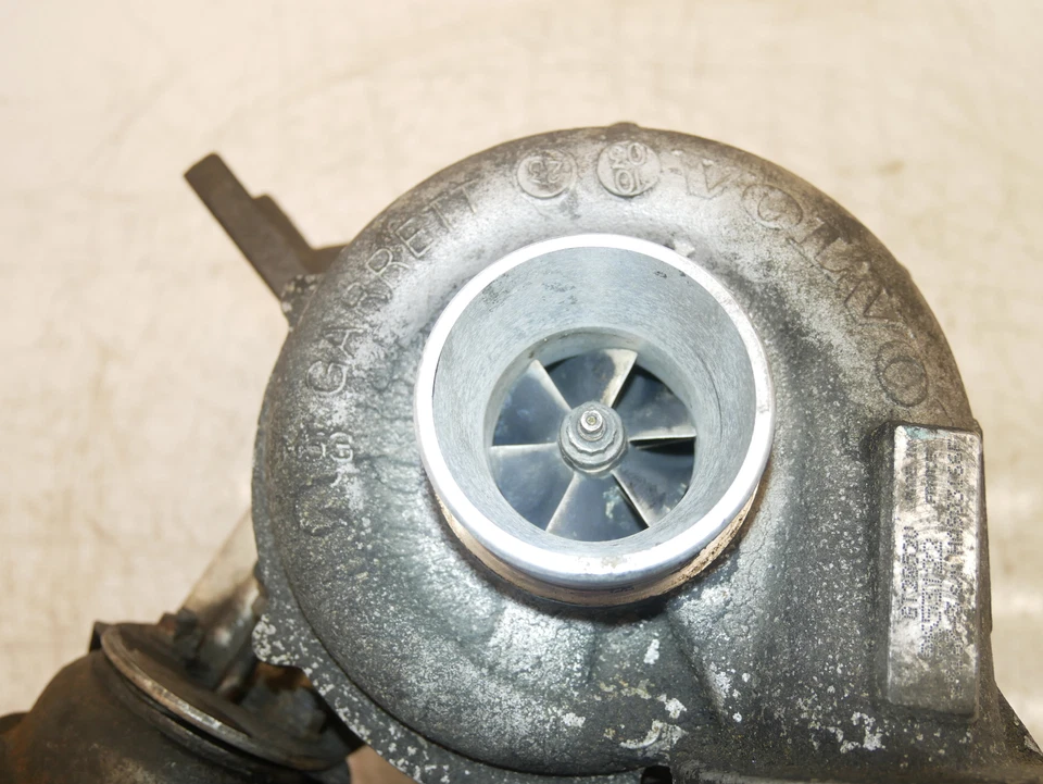 Turbocompresor para Volvo XC70 XC 2004 2,4 D5 AWD D5244T 163 HP Foto 3 de 4