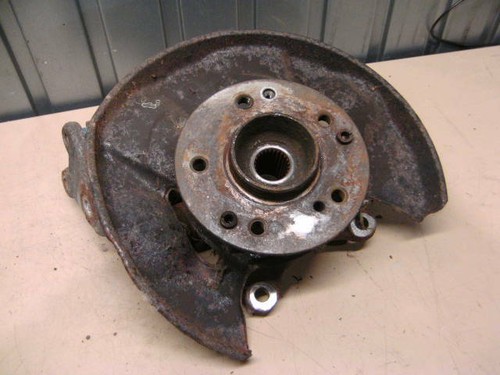 Mercedes W124 4 Matik Radnabe vorne mit Achsschenkel rechts 300er 179PS E TE