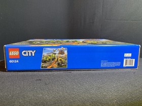 LEGO CITY 60124 Volcano Exploration Base, New Factory Sealed