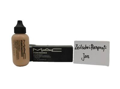 MAC Studio Radiance Face and Body Radiant Sheer Foundation W3 50ml