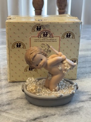 Memories Of Yesterday Having A Wash & Brush Up 527424 1992 ENESCO W/Box