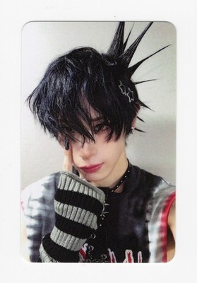 XLOV - 1st Mini UXLXVE [HELLOLIVE] 2025.11.22 SHOWCASE EVENT