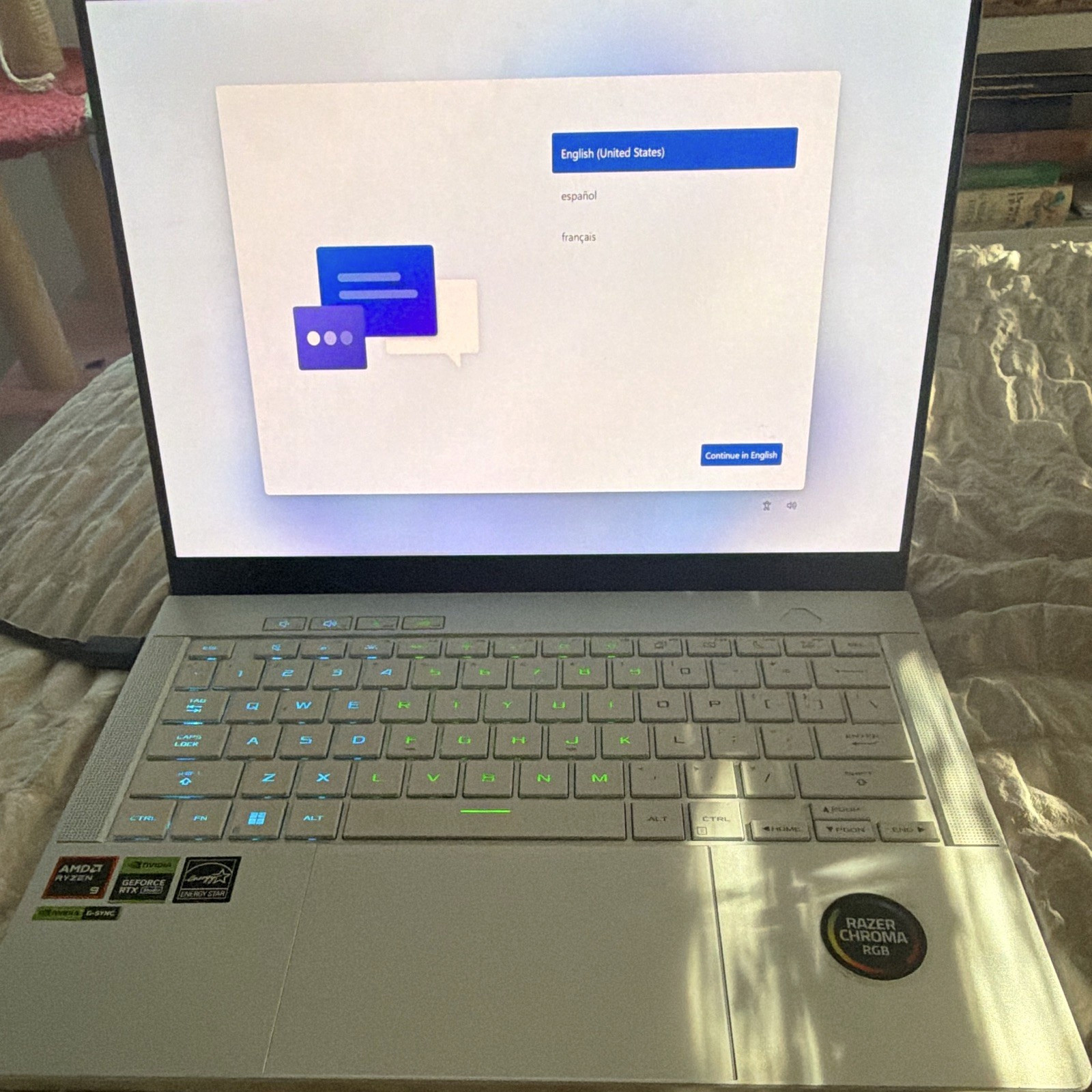 ASUS ROG Zephyrus G14 14" Ryzen 9 RTX 4060 16GB 1TB SSD White W11