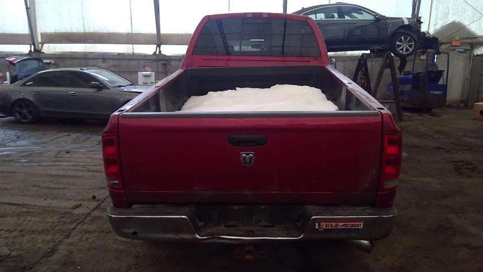 AC Compressor Chassis Cab Fits 06-10 DODGE 3500 PICKUP 6471827 - Image 3 of 4