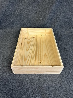 2x flache LEERE Weinkiste aus Holz - Kellerregal Vitrinen