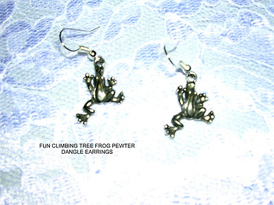 CLIMBING TROPICAL TREE FROGS FUN HIPPIE NATURE PEWTER DANGLING FROG EARRINGS