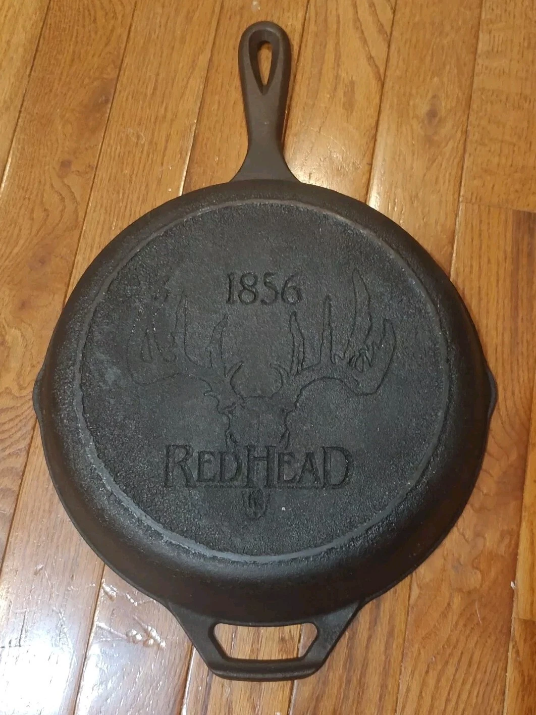 Lodge 10.25 Red Head Cast Iron Skillet Lodge Redhead 1856, *Shows Wear