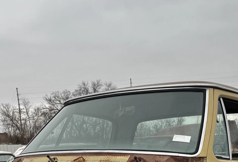 72-75 DODGE D100 D200 W100 W200 TRUCK  WINDSHIELD CHROME TRIM STAINLESS MOLDING - Imagem 2 de 4