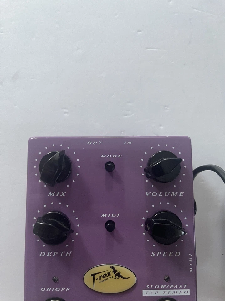 T-Rex Engineering Betavibe Chorus Rotary Simulator Beta Vibe Guitar Effect Pedal - Image 3 of 4