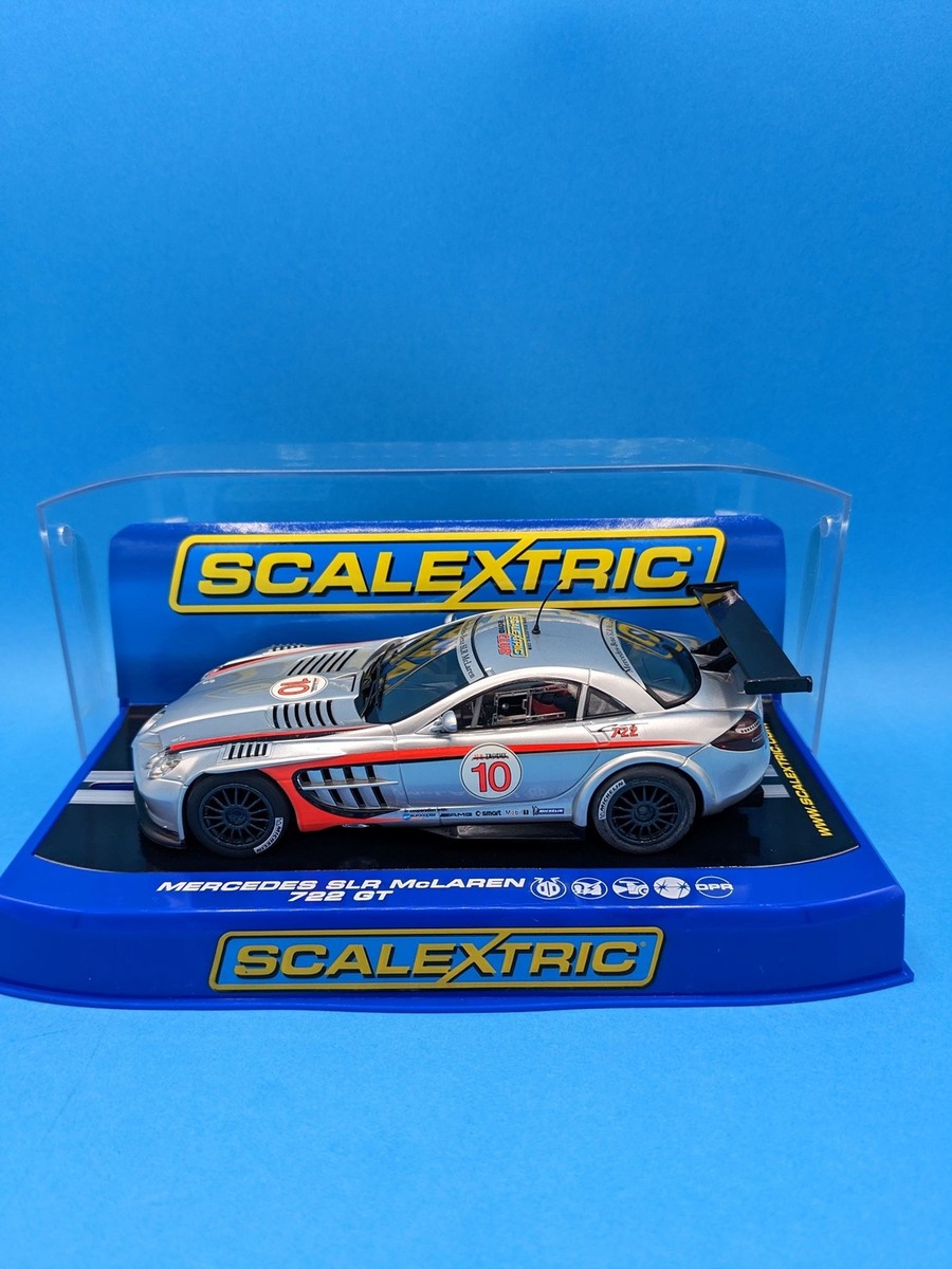 SCALEXTRIC メルセデス-AMG GT3 1:32 初音ミク