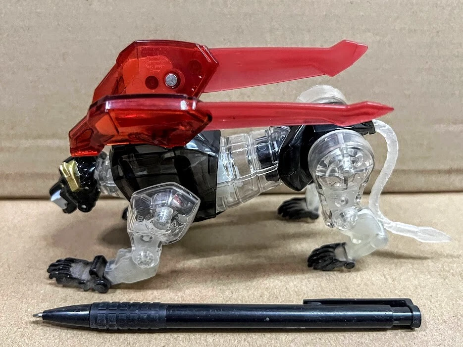 Playmates Voltron Series - Lion Action Figure Crystal Black Version Loose pack - Image 2 of 4