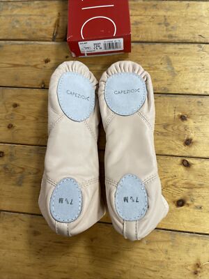 2027 Capezio Juliet Split Sole Leather LPK Ballet Shoe