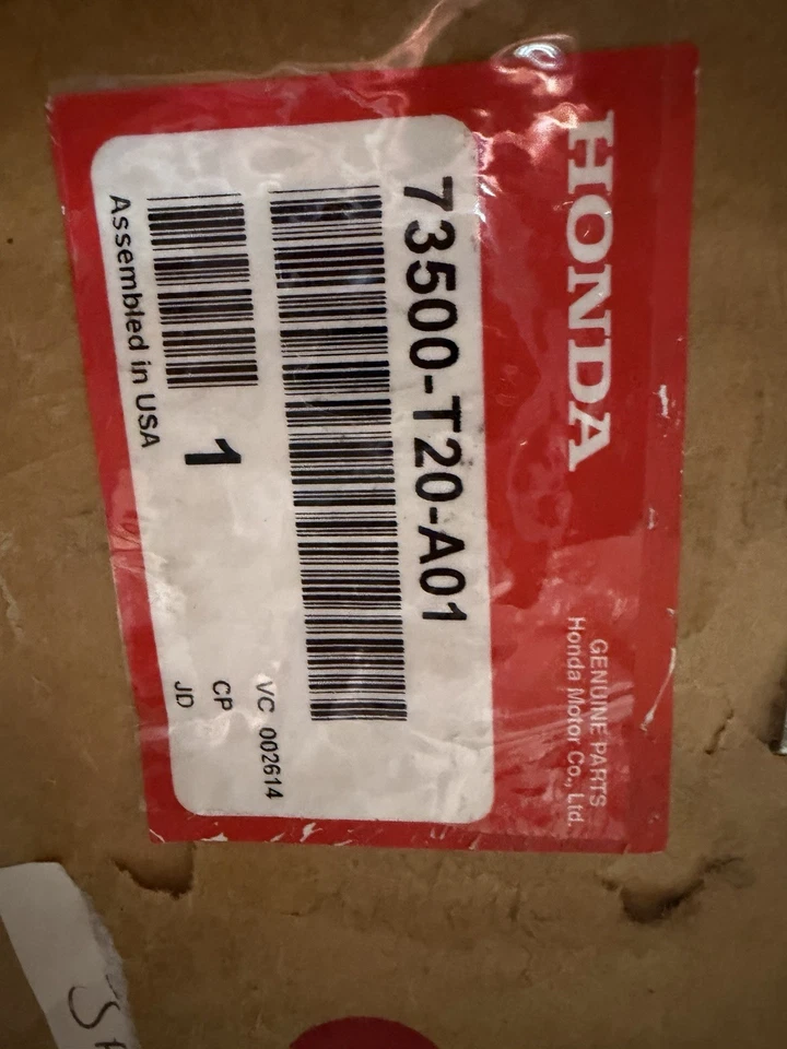 2022 - 2025 年本田思域右四分之一玻璃 73500-T20-A01 — 第 4/4 张图片