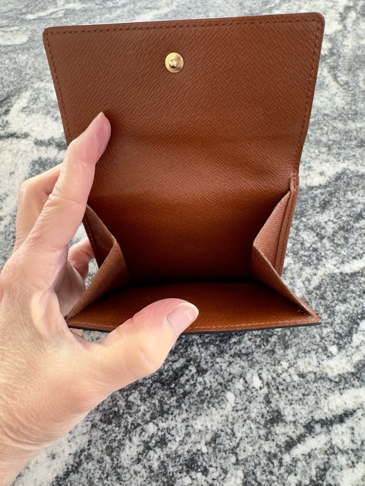 Authentic Louis Vuitton Monogram Elise Compact Wallet | Entropy COA | Dust Bag thumbnail 5