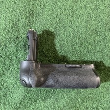 Vivitar Deluxe Power Grip - for Canon EOS 5D Mark IV Pre-Owned