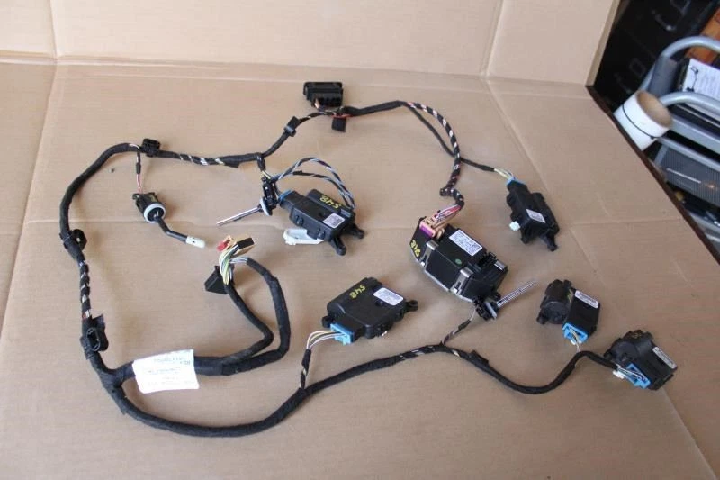 VOLKSWAGEN PASSAT 2016 2017 2018 2019 CALEFACCIÓN SERVOMOTORES RESISTENCIA ARNÉS DE CABLES Foto 2 de 4