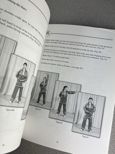 Chi-Kung, Tai-Chi and Fan SIGNED Inscribed Helen Wu Wellness Step By Step - Picture 8 of 9