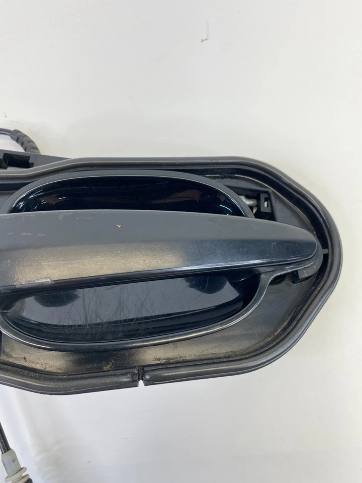 2009 2010 BMW 535i xDrive Rear Right Side Exterior Door Handle 51-21-7-199-556 - Imagem 4 de 4