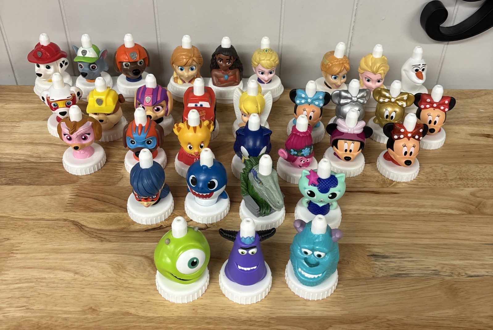 Good 2 Grow Lot of 32 Juice Bottle Toppers Disney Paw Patrol