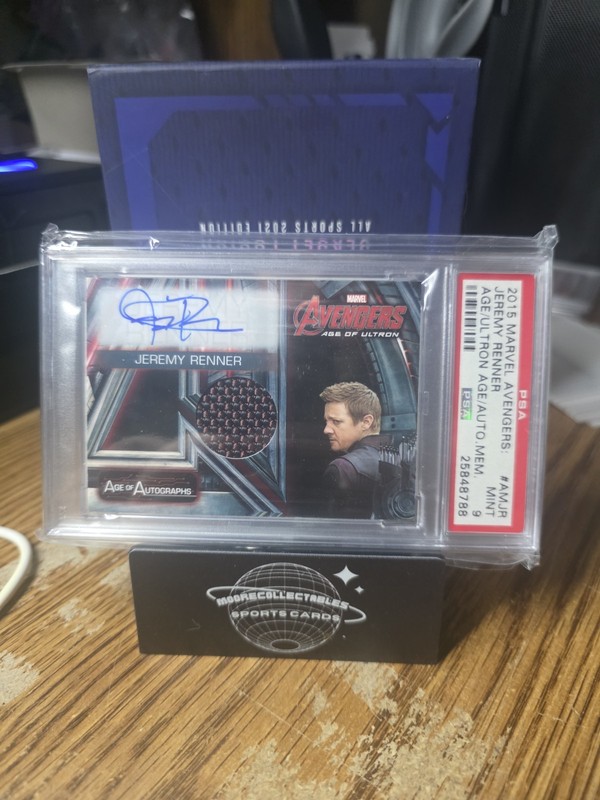 2015 Marvel Avengers: Age of Ultron Memorabilia Jeremy Renner #AM-JR Auto PSA 9