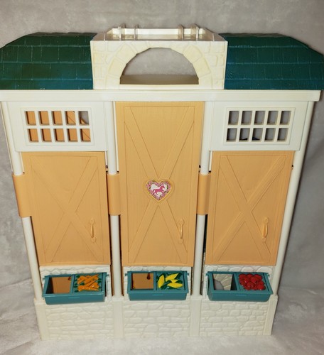 Vintage 1998 Barbie Riding Club Horse Stable Corral Accessories Set Lot - Picture 4 of 5