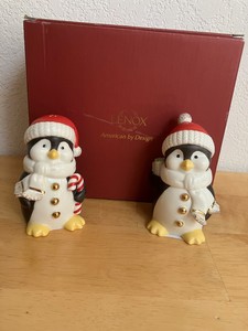 NIB Lenox Chilly Chap Penguins Salt & Pepper Shakers Set