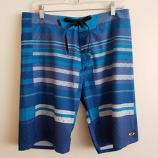 Oakley Classic Fit Swim Beach Boardshorts Mens 32 Blue Stripe Preowned