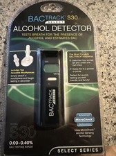 BACtrack S30 Personal Breathalyzer Portable Breath Alcohol Tester NEW IN PACKAGE