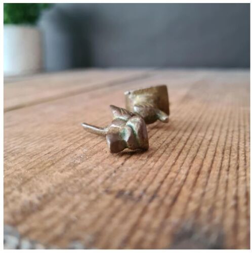 Vintage Miniature Metal Dog Figure, Vintage Circa. 1950s miniature Dog Statue - Picture 7 of 9
