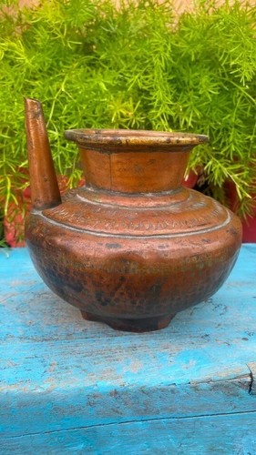 Old Rare Indian Antique Hand Forged & Carved Copper Made Holy Water Serving Pot - Picture 6 of 12