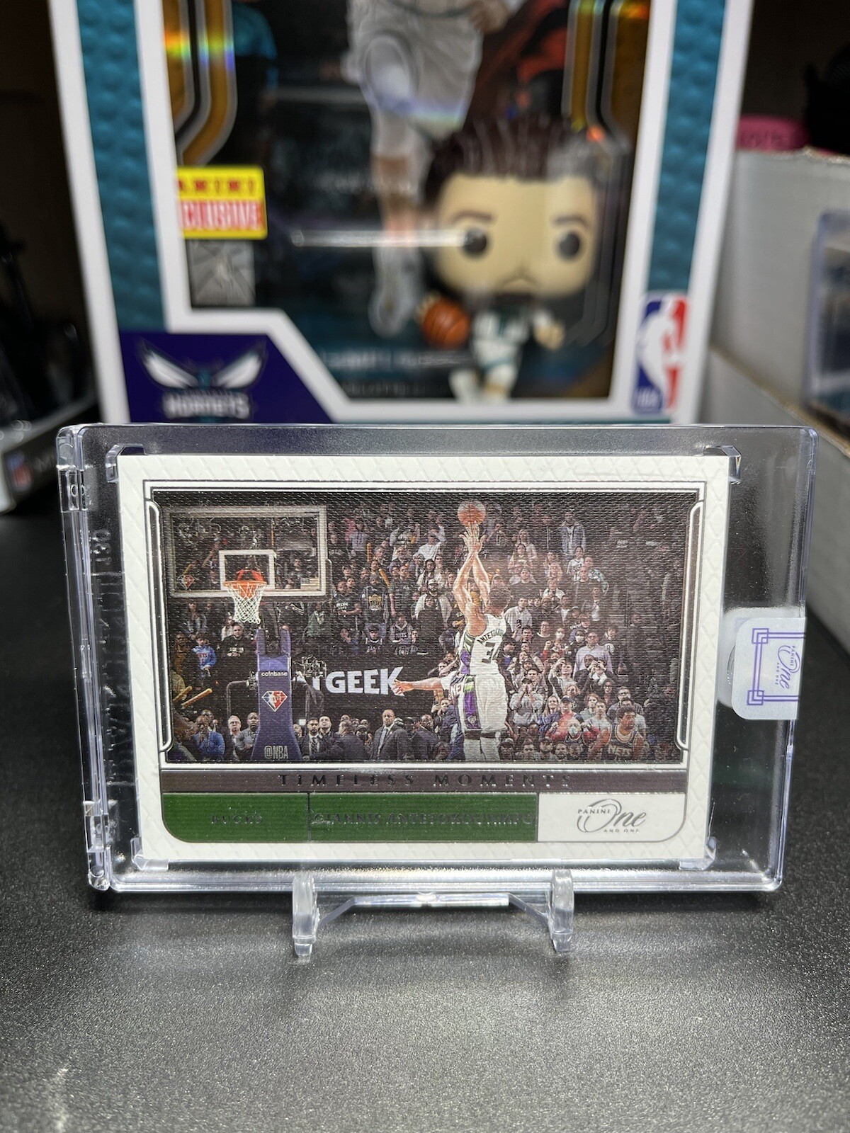 Giannis Antetokounmpo 2021-22 Panini One and One Timeless Moments #TM-GAN SSP