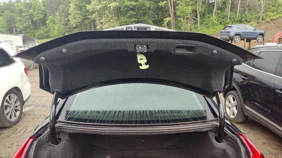 17 CADILLAC XTS Trunk/LID Black Exteriorgba Foto 2 de 2