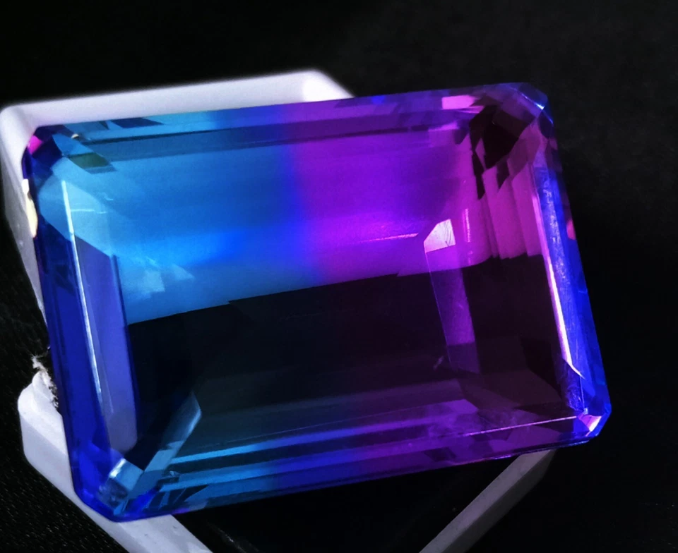 Piedra preciosa suelta en forma de esmeralda bicolor turmalina 111,90 quilates impecable certificado EGL Foto 4 de 4