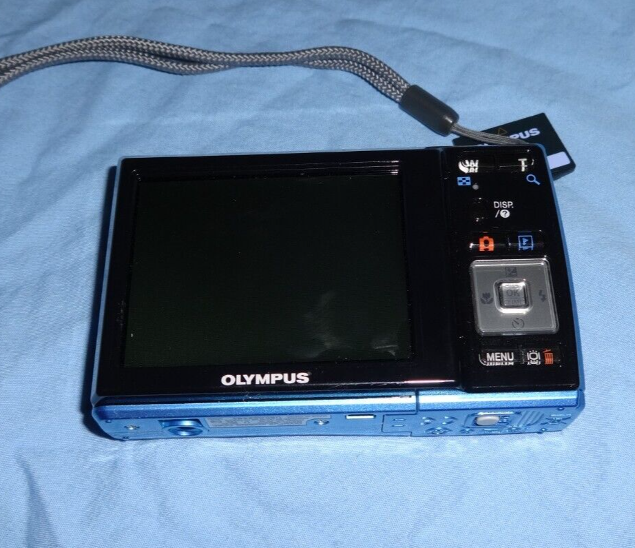Olympus FE-46 Blue Digital Camera w/ SD Memory Card And OEM Case