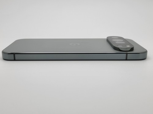 Google Pixel 9 Pro GR83Y 128GB Great Condition | Hazel | UNLOCKED - Afbeelding 6 van 7