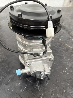 New A/C Compressor Assembly for Komatsu  PN 14X-Z11-8580