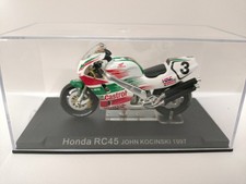 DEAGOSTINI 1/24 scale Motorbike HONDA RC 45 #3 John Kocinski 1997