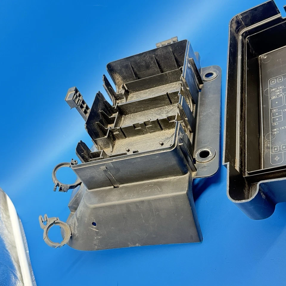 2007 BUICK RAINIER GMC ENVOY TRABLAZER 6.0L 5.3L ПРЕДОХРАНИТЕЛЬ КОРОБКА ДОМ КРЫШКА - Изображение 4 из 4