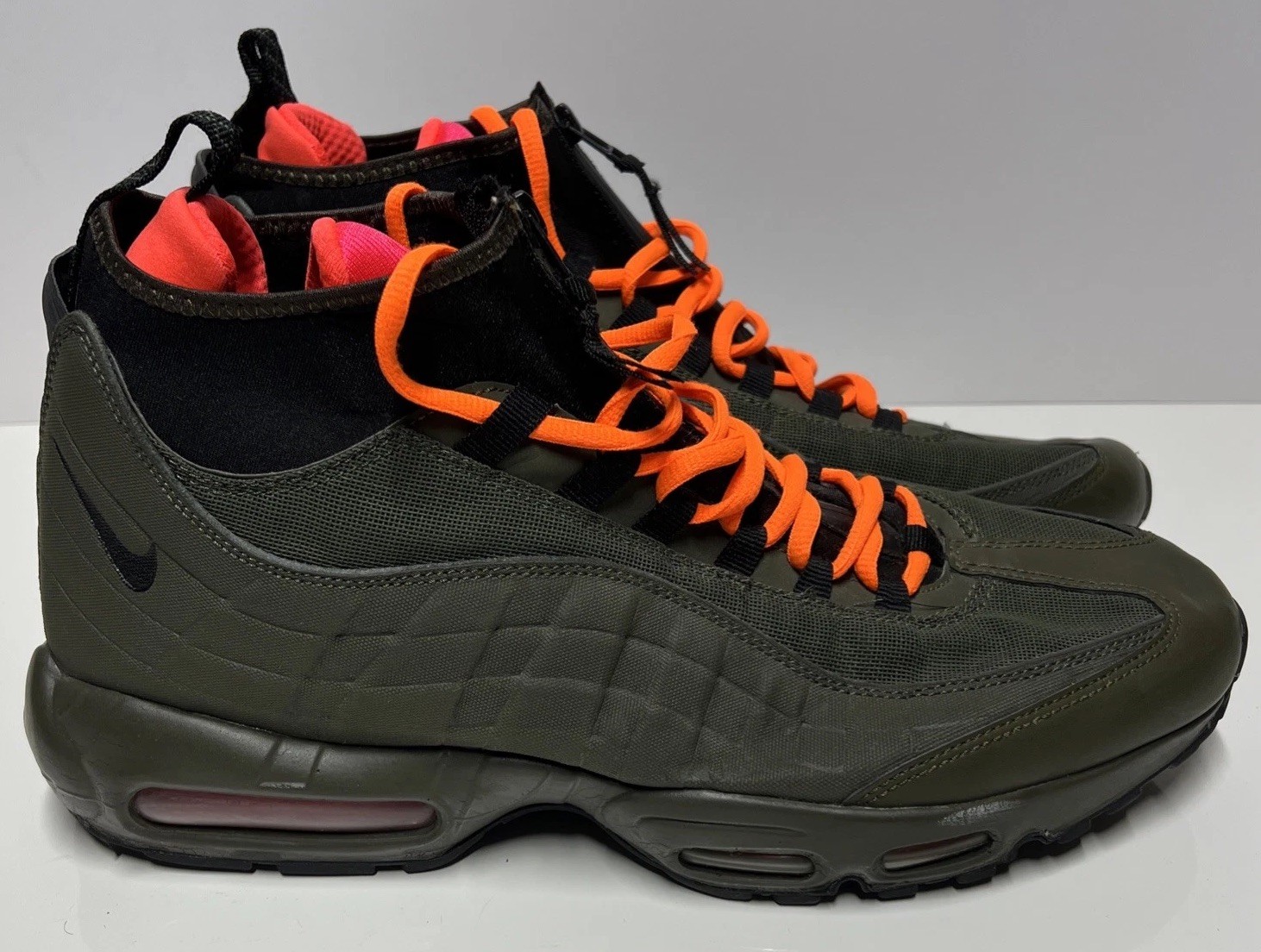 Nike Air Max 95 Sneaker Boot Dark Loden Cargo Khaki Crimson 