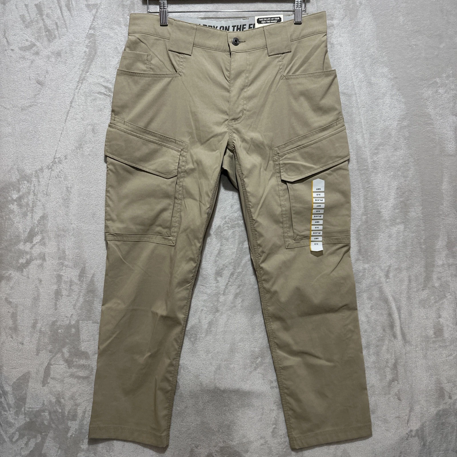 Duluth Flex Dry On The Fly Slim Fit Cargo Pants Men's 34x28 Beige Stretch Pocket