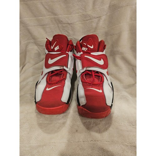 Nike Air Barrage Mid Red White Black AT7847-102 Mens Sneakers Shoes Size 8.5 - Picture 2 of 8