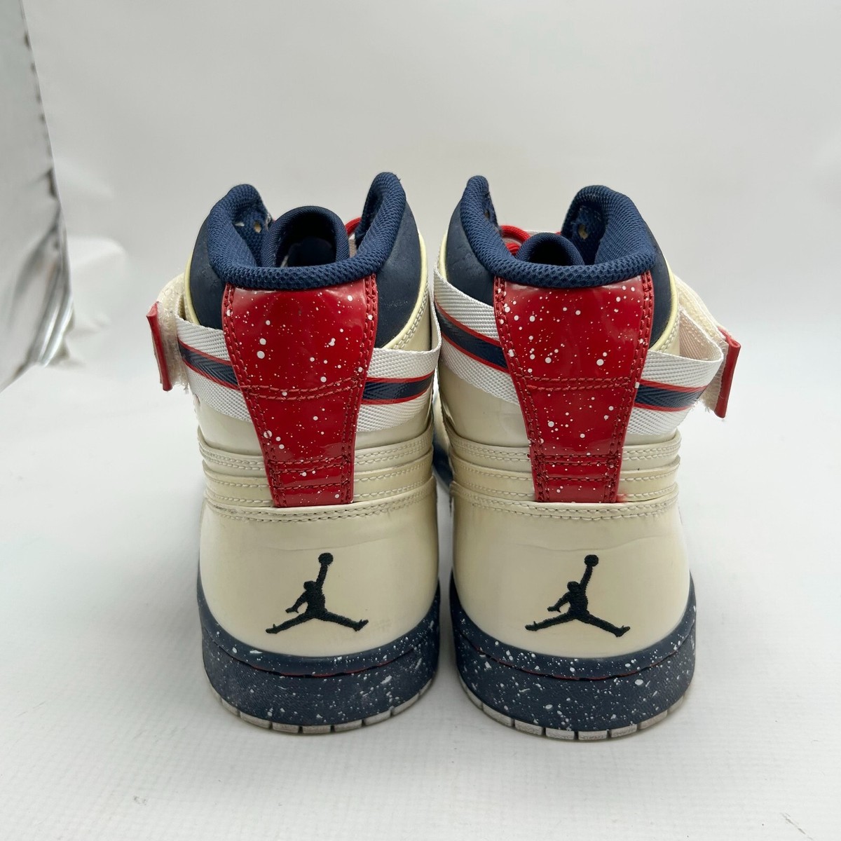 Air Jordan 1 Hi Strap Premium Men's Size 13 US 375352-101 Air Jordan 1 Hi Strap Premium Men's Size 13 US 375352-101