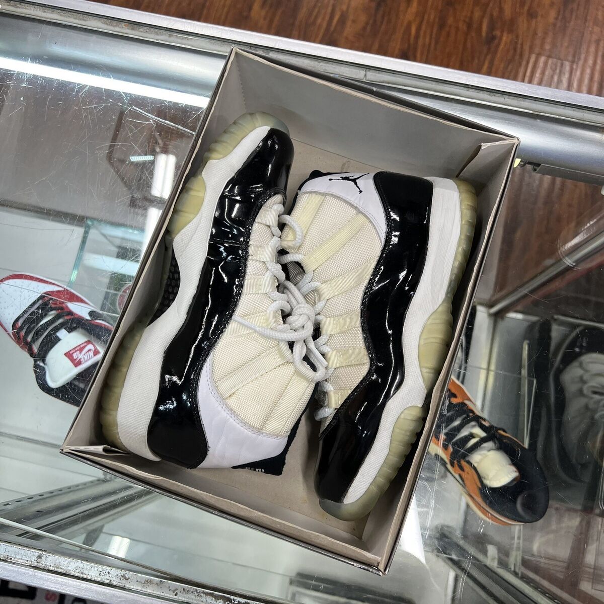Size 7 - Air Jordan 11 OG 1995 Concord for sale online | eBay Size 7 - Air Jordan 11 OG 1995 Concord for sale online | eBay